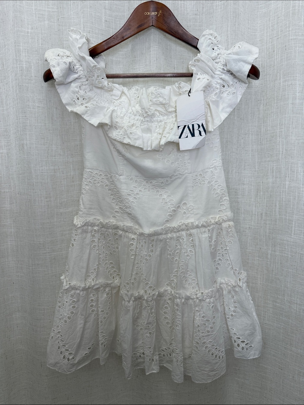 Zara White Eyelet Ruffle Off-Shoulder Mini Dress Size X-Small Brand New W/Tags